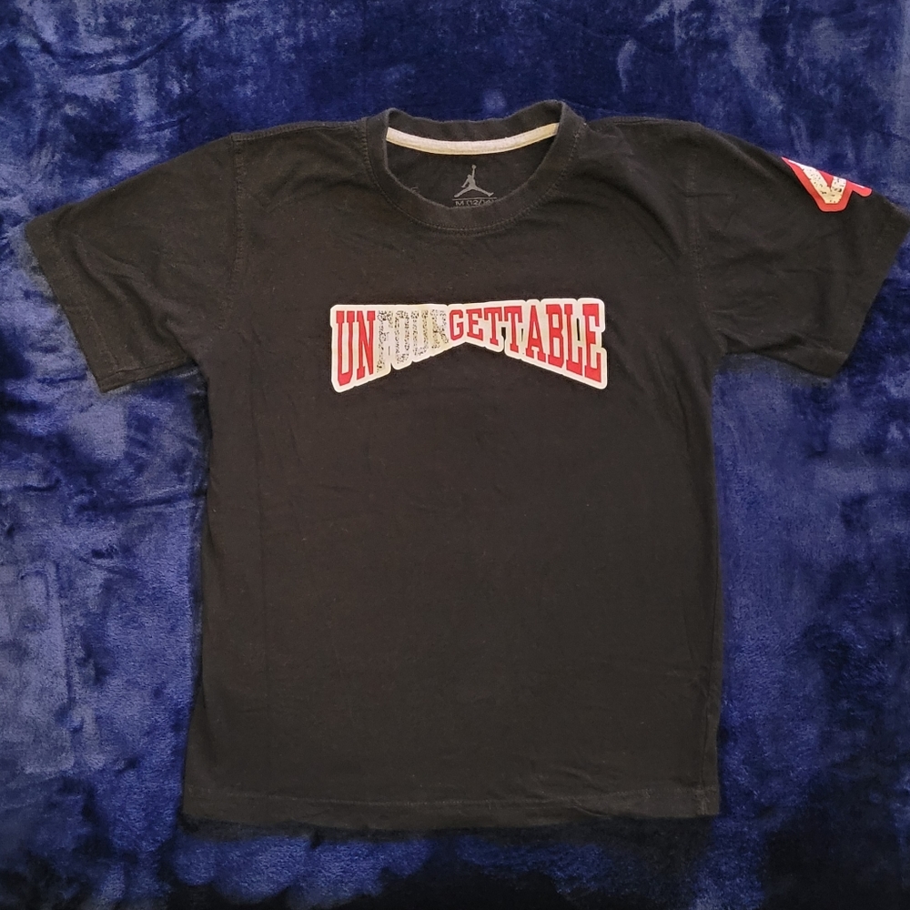 Jordan Brand Black Soft Youth‎ Medium "Unfourgettable" T-Shirt